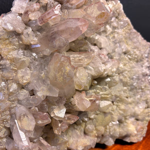 Matrice de Cristal de Quartz Tangerine  No.201