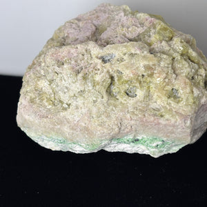 Vésuvianite no.340