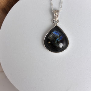 Bijou collier Labradorite