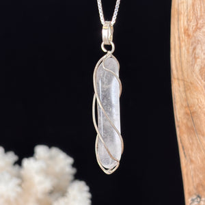 Pendentif de Cristal de quartz polis du Québec no.112