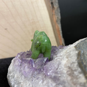 Amethyst jade carving